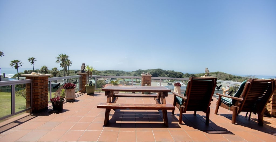 4 Bedroom Property for Sale in Queensberry Bay Eastern Cape